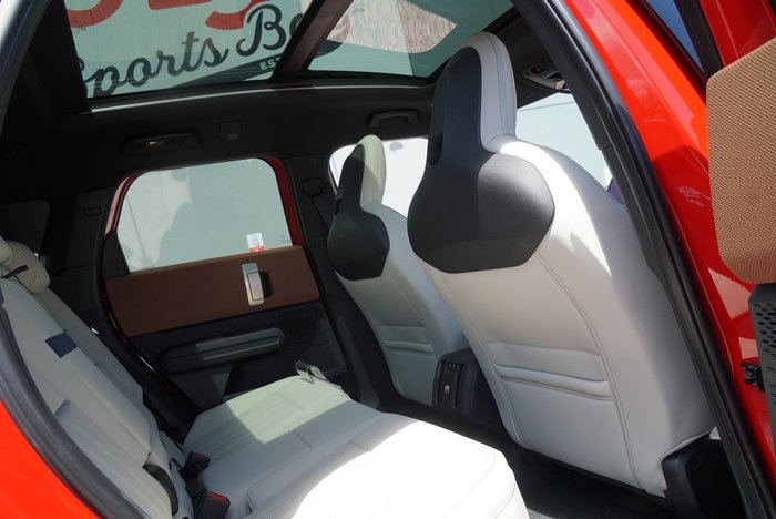 2024 MINI Countryman E Favoured