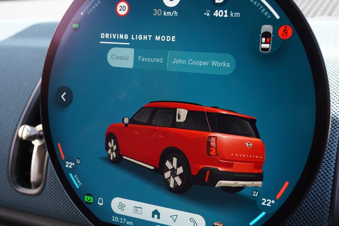 2024 MINI Countryman E Favoured