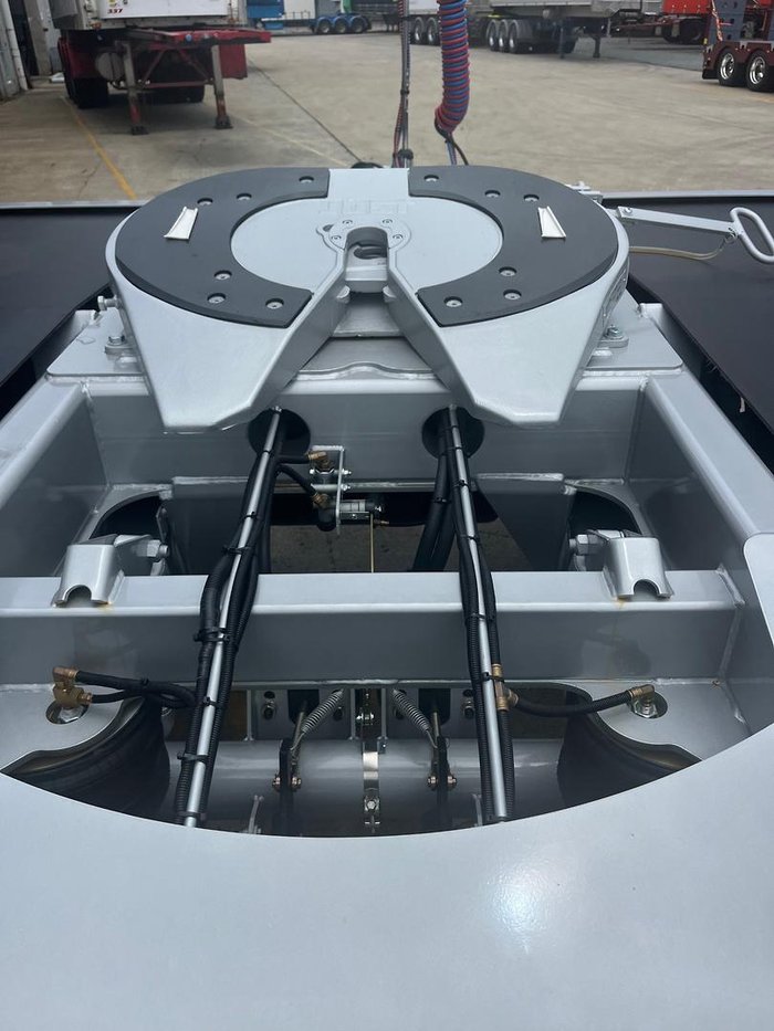 FWR Tandem Axle Converter Dolly