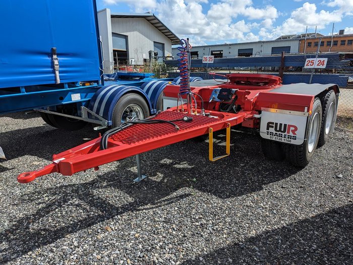 FWR Tandem Axle Converter Dolly