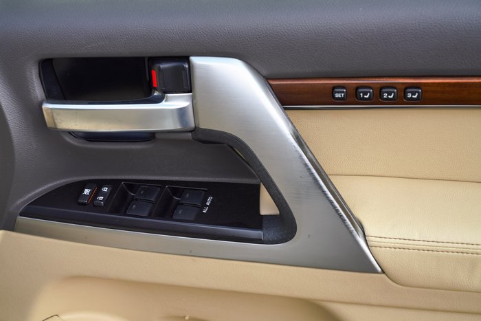 2016 Toyota Landcruiser Sahara