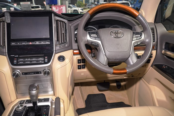 2016 Toyota Landcruiser Sahara