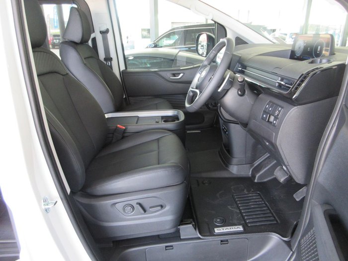 2024 Hyundai STARIA Highlander
