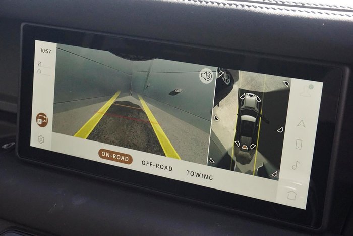 2024 Land Rover Defender 110 P400e X-Dynamic SE