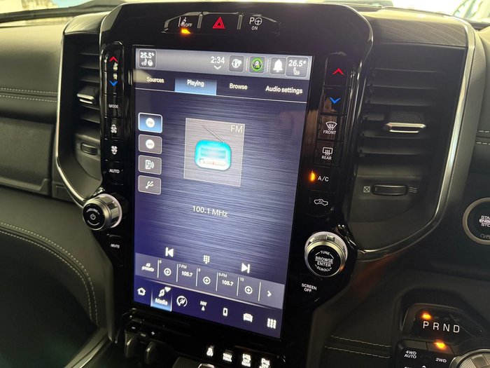 2024 RAM 1500 Laramie Sport RamBox