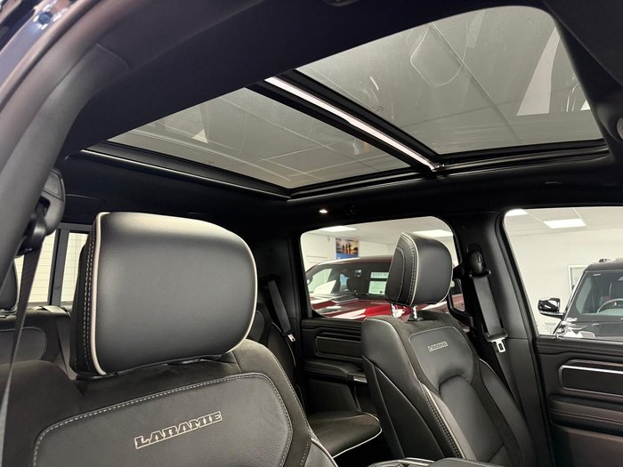 2024 RAM 1500 Laramie Sport RamBox