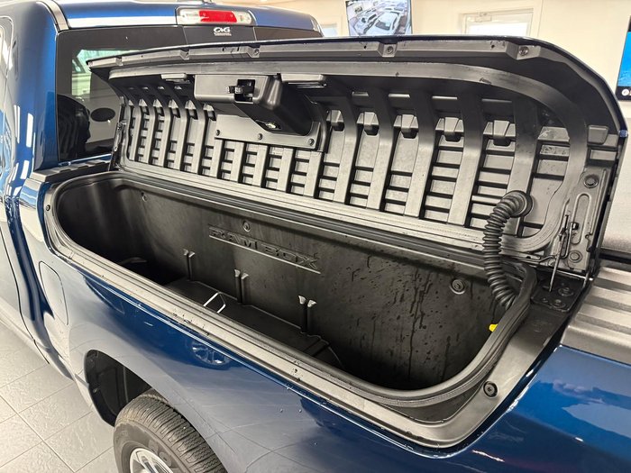2024 RAM 1500 Laramie Sport RamBox
