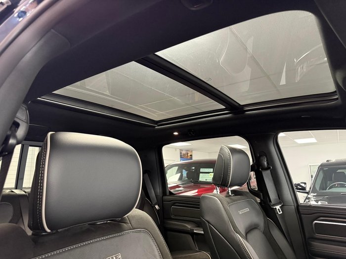 2024 RAM 1500 Laramie Sport RamBox