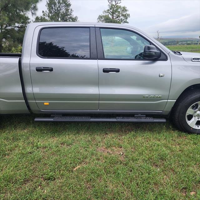 2023 RAM 1500 Big Horn DT MY23 4X4 Dual Range Billet Silver Metallic
