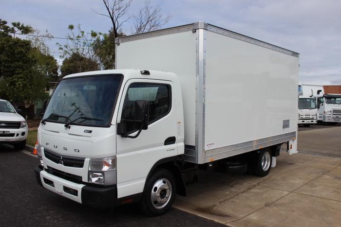 2021 Fuso Canter 515 WHITE
