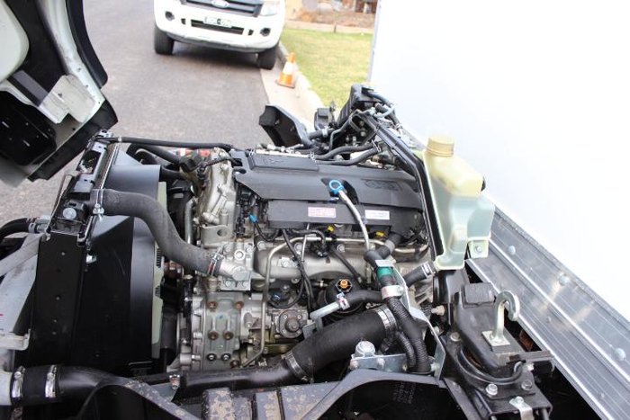 2021 Fuso Canter 515 WHITE
