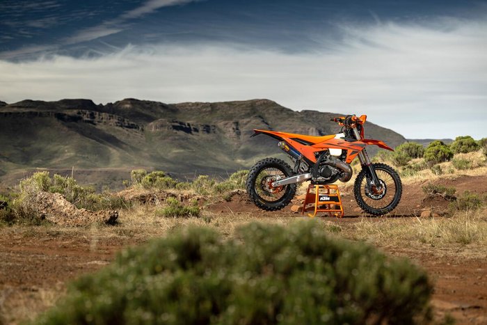 2025 KTM 300 EXC TBI EXC TBI Orange