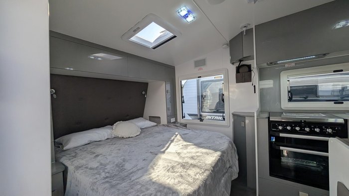2024 JB Caravans Traveller 17'10