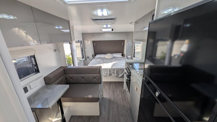 2024 JB Caravans Traveller 17'10