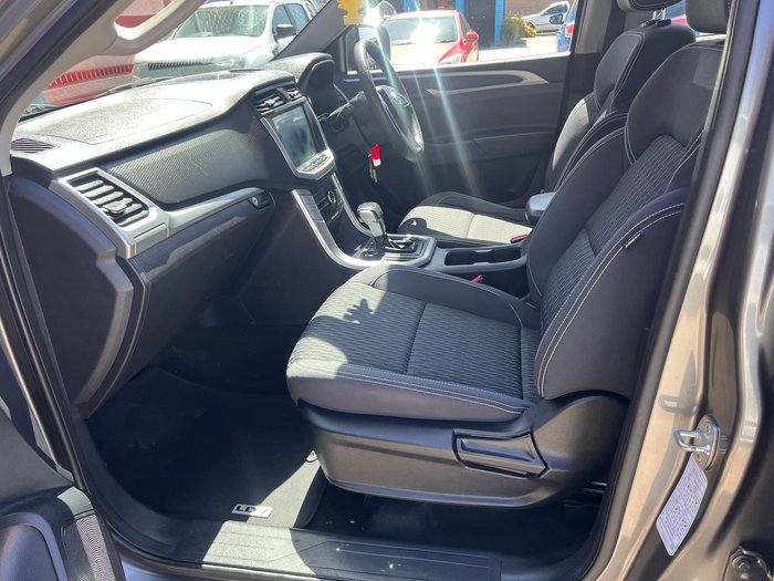 2020 LDV T60 PRO SK8C 4X4 Dual Range Lava Grey