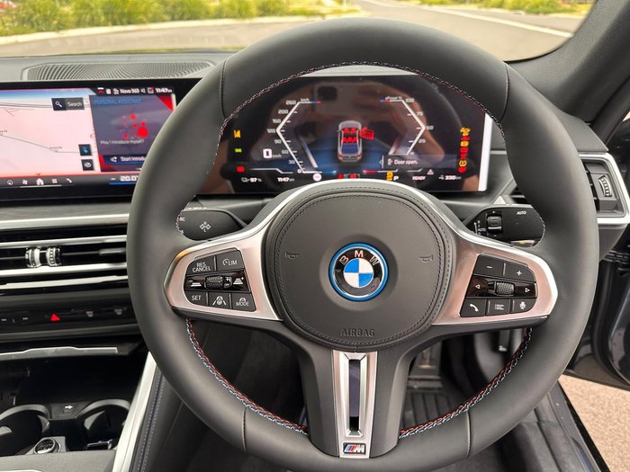 2024 BMW i4 M50