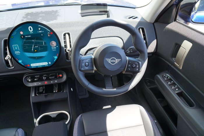 2024 MINI Countryman C Classic