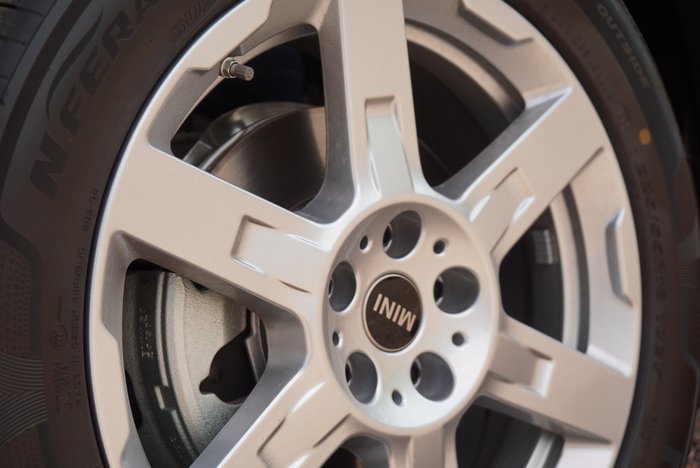 2024 MINI Countryman C Classic