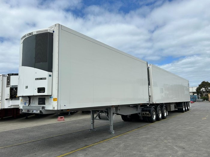 2015 Krueger/Schmitz St3 34 Pallet -30 Freezer B Double Silver
