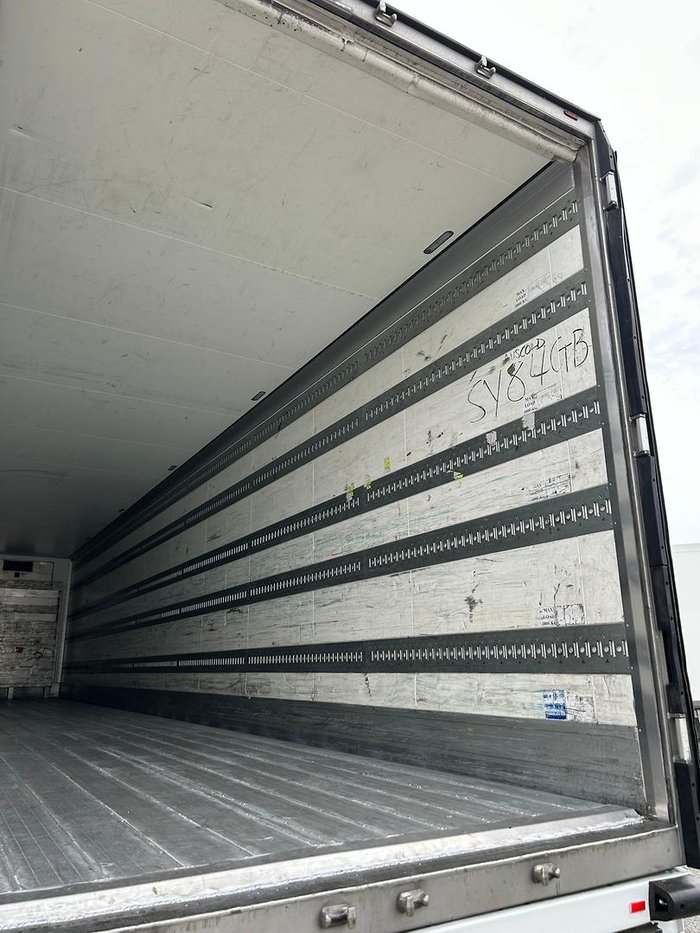 2015 Krueger/Schmitz St3 34 Pallet -30 Freezer B Double Silver