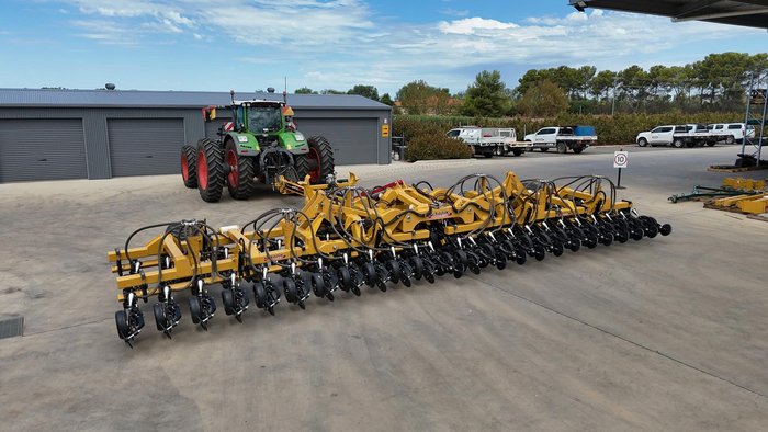 0 SERAFIN ULTISOW FORWARD FOLD S1248 SINGLE DISC SEEDER YELLOW