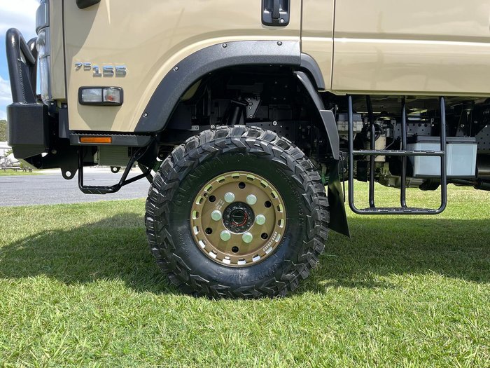 2025 Isuzu N Series NPS 75/45-155 Beige