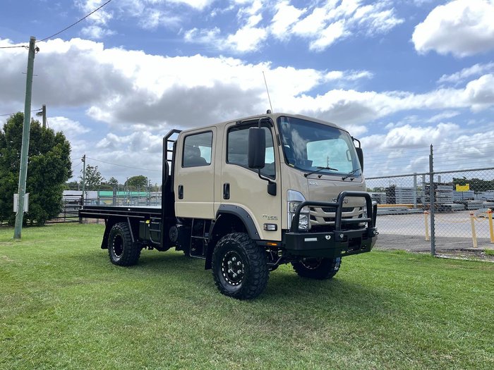 2025 Isuzu N Series NPS 75/45-155 Beige