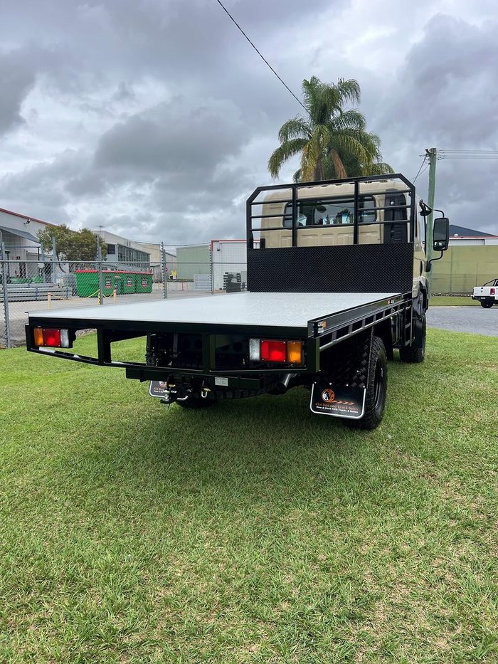 2025 Isuzu N Series NPS 75/45-155 Beige