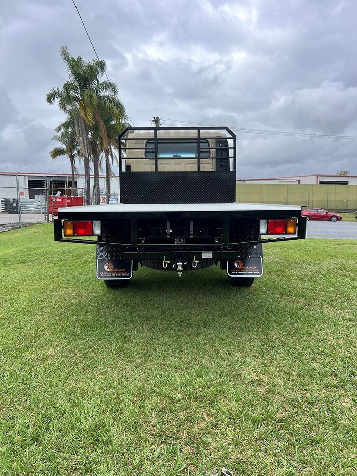 2025 Isuzu N Series NPS 75/45-155 Beige