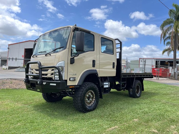2025 Isuzu N Series NPS 75/45-155 Beige