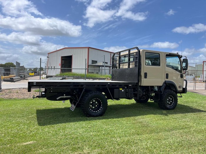 2025 Isuzu N Series NPS 75/45-155 Beige