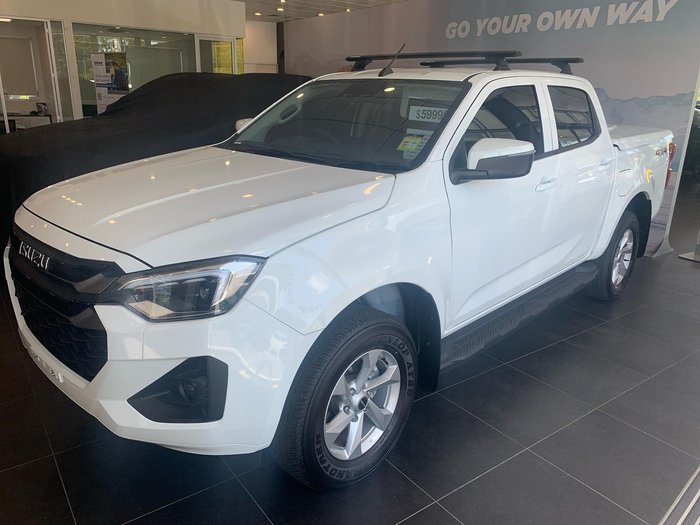 2024 Isuzu D-MAX LS-M