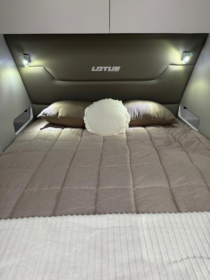 2024 Lotus Caravans Sprint 20'3