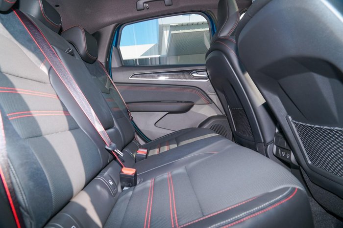 2022 Renault Arkana R.S. Line