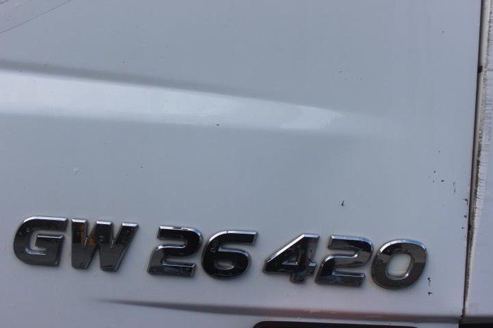 2017 U.D. Quon GW26 420 WHITE