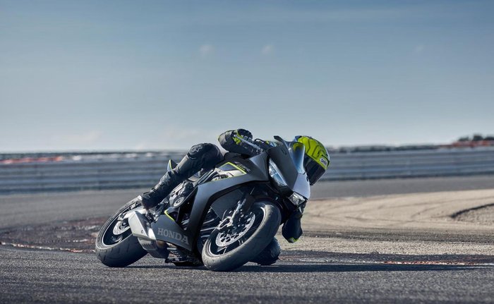 2026 Honda CBR650R E-Clutch CBR 650 Black