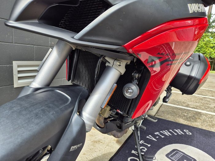 2022 Ducati Multistrada V2 S Multistrada Red