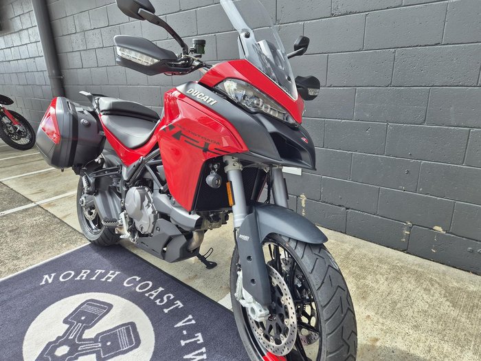 2022 Ducati Multistrada V2 S Multistrada Red