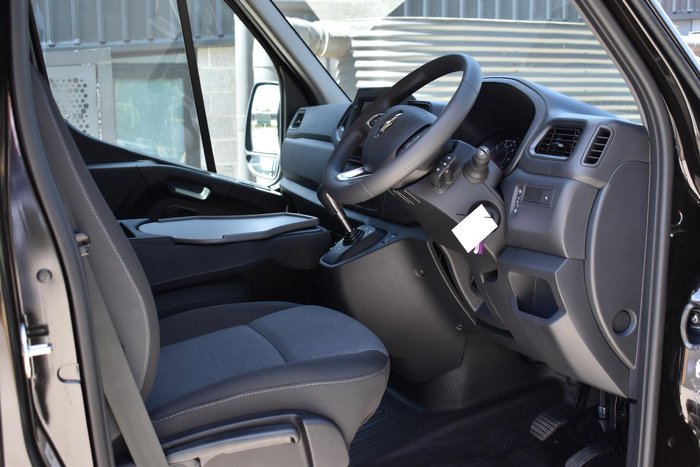 2024 Renault Master Pro 110kW