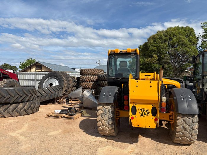 2006 JCB Loadall 531-70
