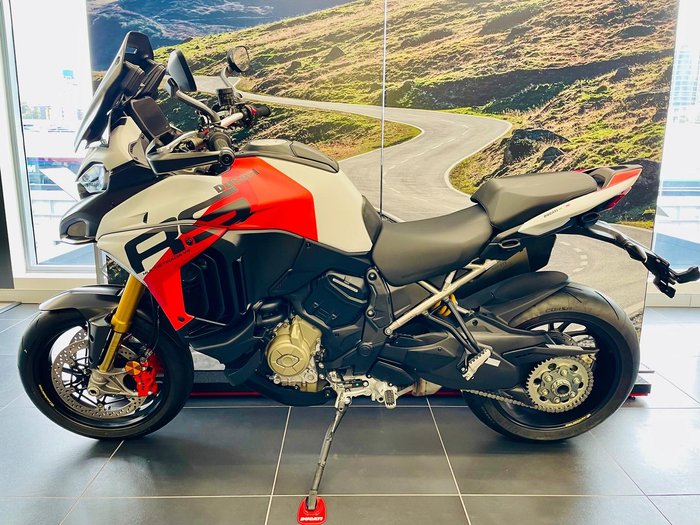 2024 Ducati Multistrada V4 RS Multistrada White