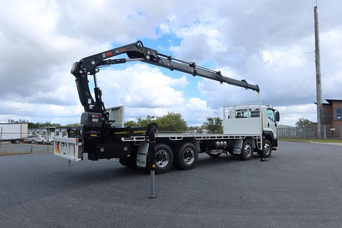 2025 Isuzu F Series FYJ300-350