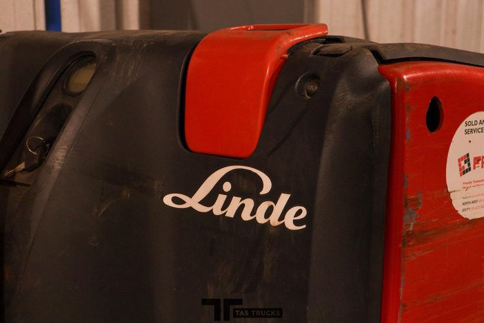 0 Linde T16 Eletric Pallet Truck Orange