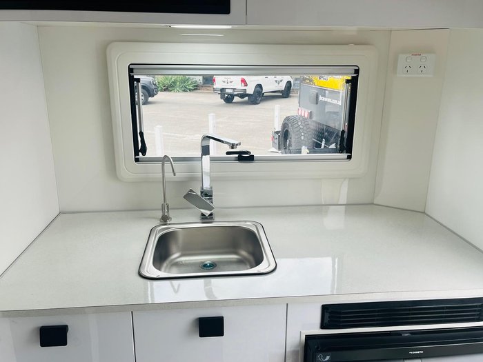 2024 JB Caravans 14' Gator Off Road Hybrid
