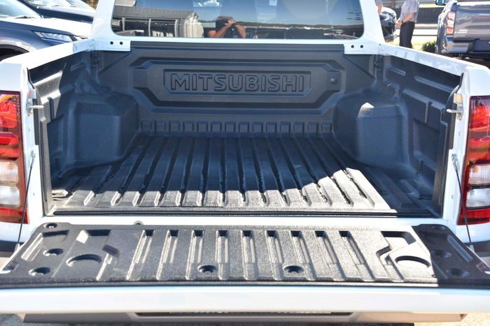 2024 Mitsubishi Triton GLS