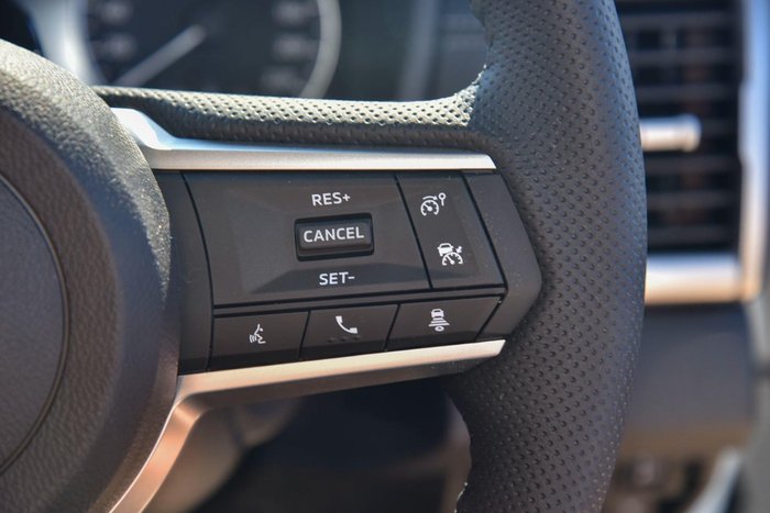 2024 Mitsubishi Triton GLS