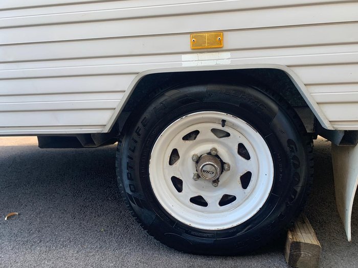 2009 Coromal Compac Single Bed Poptop Caravan