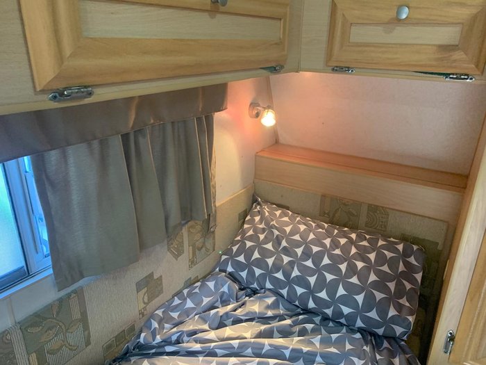2009 Coromal Compac Single Bed Poptop Caravan