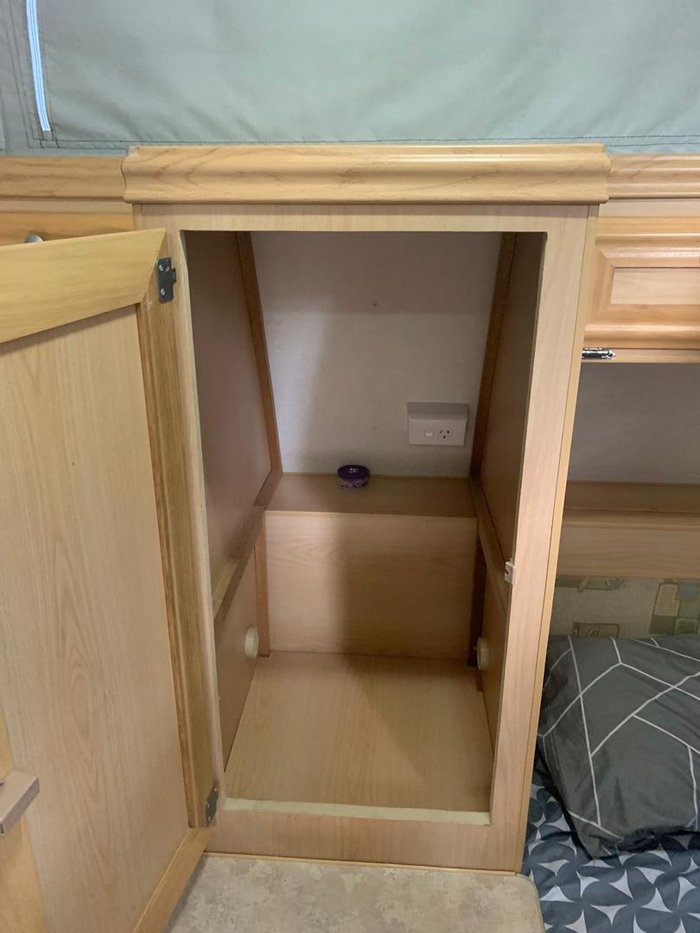 2009 Coromal Compac Single Bed Poptop Caravan