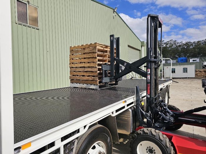 2024 Moffet M5 Extra Reach Fitted To Fyj Isuzu 8X4 